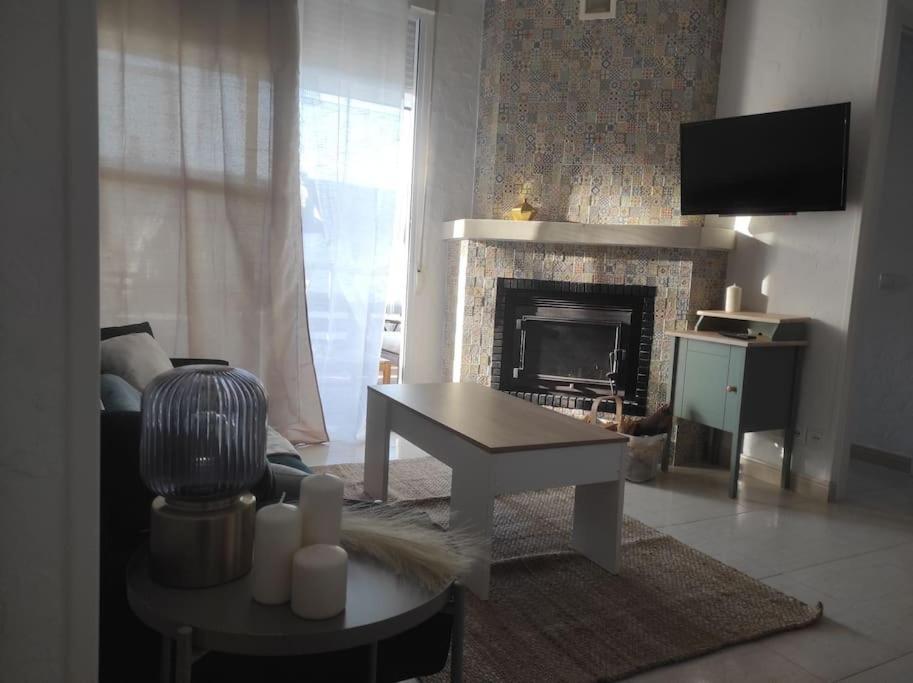 Apartamento Costa De Madrid Bagian luar foto