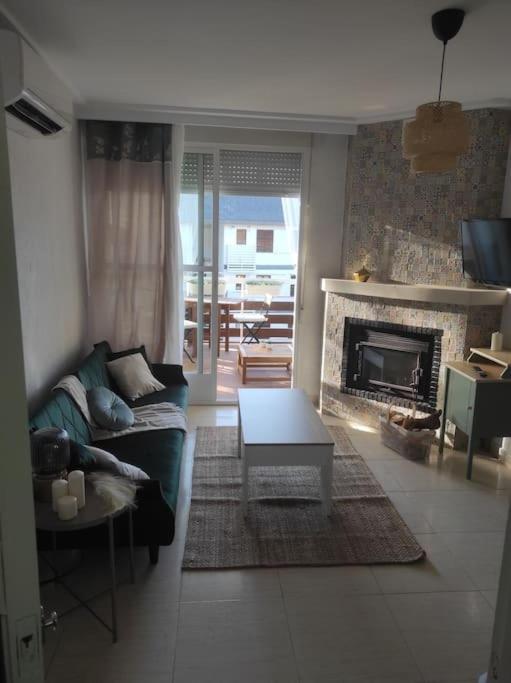Apartamento Costa De Madrid Bagian luar foto