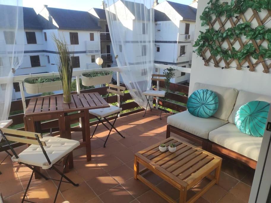 Apartamento Costa De Madrid Bagian luar foto